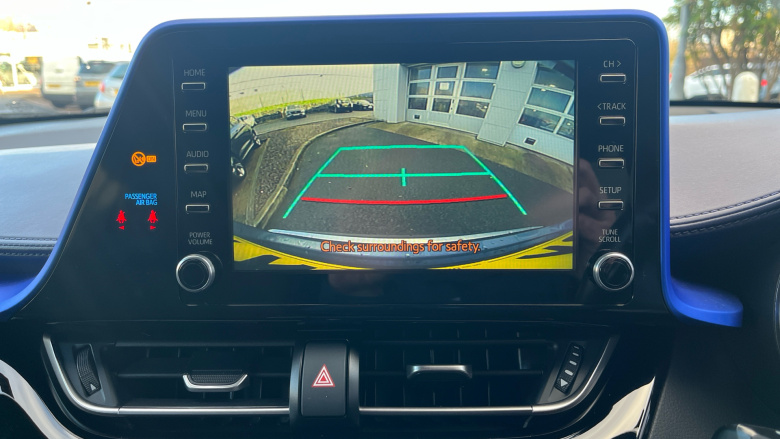 Toyota C-HR 2.0 Hybrid Dynamic 5dr CVT Hybrid Hatchback